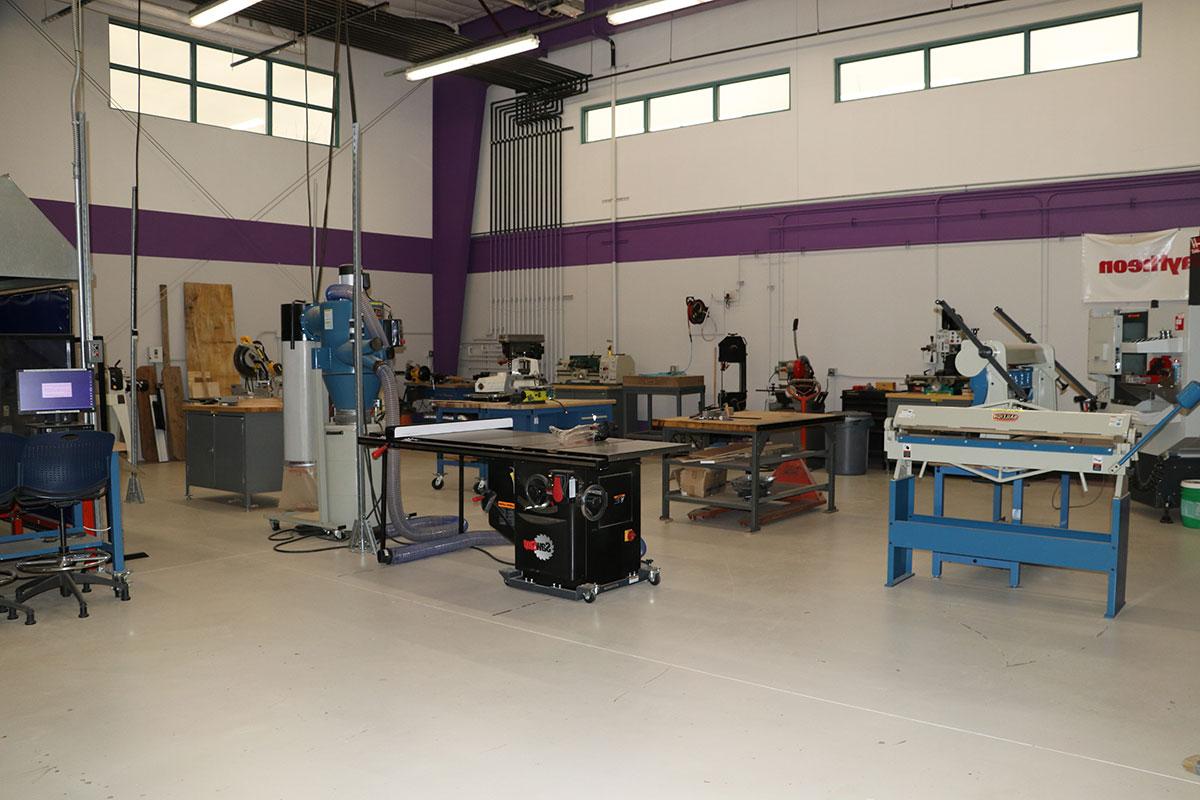 The Big Idea Makerspace with various equipment